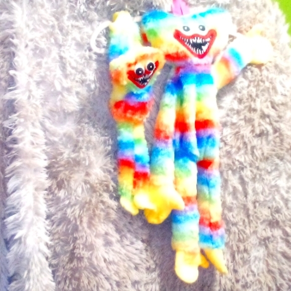 😀💕SOLD Out Cute Cuddly Rainbow Huggy Wuggy And Backpack Set Bundle - Picture 4 of 16